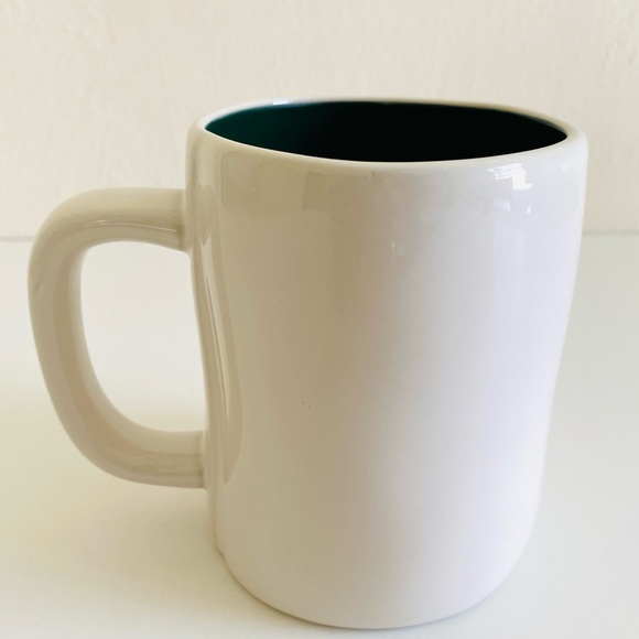 Rae Dunn Christmas Mug Merry Catmas with Wreath Green Interior - Picture 5 of 9